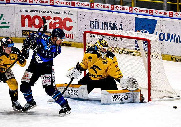 ONLINE: Prohloubí Litvínov svoji krizi? V extraligové předehrávce čelí Vítkovicím