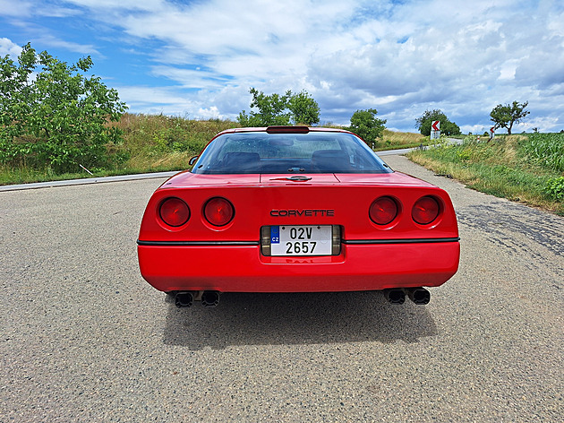 Sběratelem proti své vůli. Pan Koníček má tucet Chevroletů Corvette, omylem