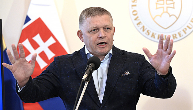 Nezúčastníme se žádného financování vojenských potřeb Ukrajiny, prohlásil Fico