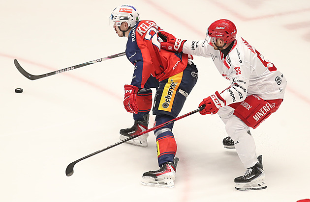 ONLINE: Pardubice otáčejí šlágr v Třinci, Sparta vede. Brno touží po odvetě