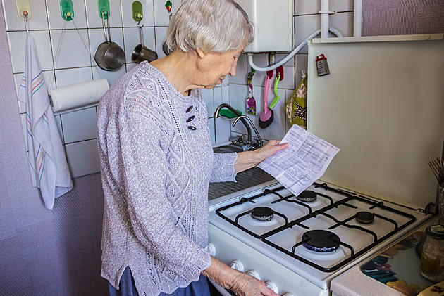 Utáhnu nové povolenky? Kalkulačka iDNES.cz spočítá, jak by zdražil otop i benzin