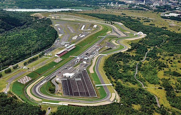 Další prohra autodromu. Nejvyšší soud odmítl dovolání ve sporu kvůli hluku