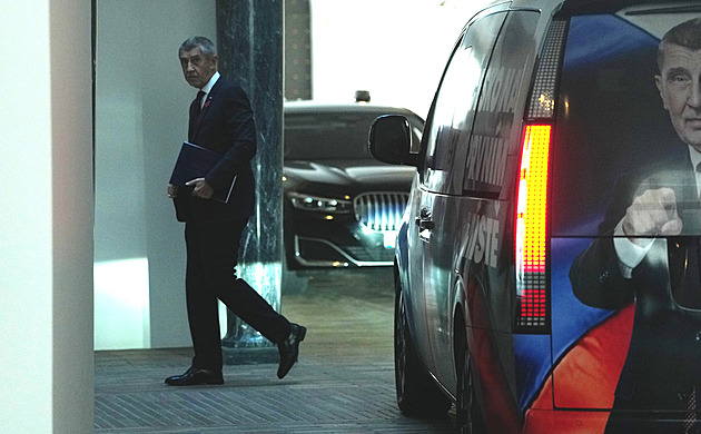 Babiš řekl, že bude řešit střet zájmů v souladu s tím, co chce Evropská komise