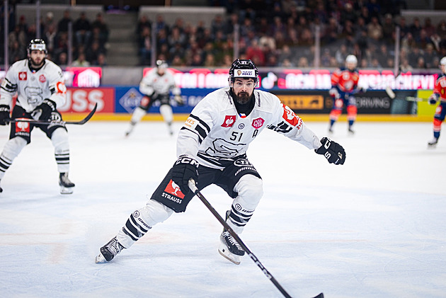 ONLINE: Sparta bojuje o čtvrtfinále, za soupeře z Zugu hraje i Kubalík