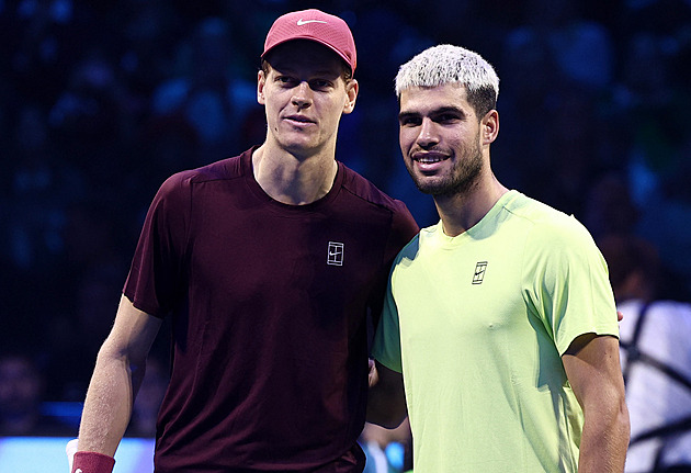 Turnaj mistrů ONLINE: Hvězdné finále, Sinner proti Alcarazovi vyhrál první set