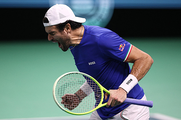 Italové dál kralují Davis Cupu, se Španělskem si poradili i bez Sinnera