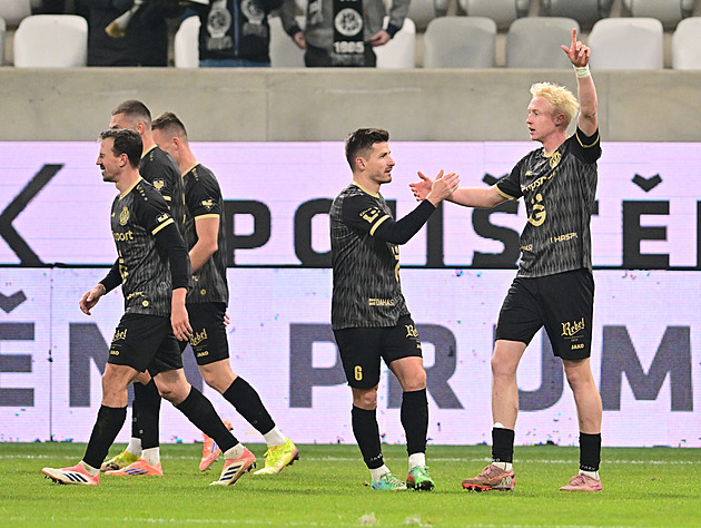 ONLINE: Hradec - Jablonec 2:0, Slončíkův zápas. Po chybě hostů skóruje podruhé