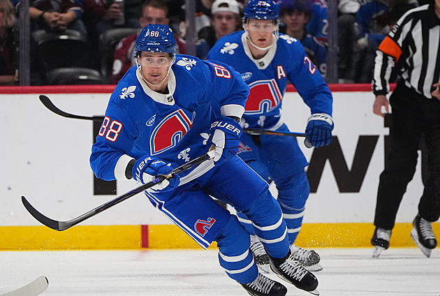 Nečas třikrát asistoval u kanonády proti Dobešovi, Rangers doma opět padli