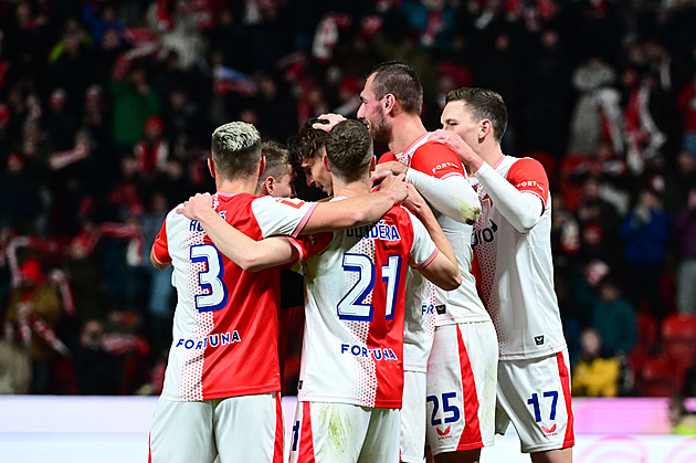 Tah, který nemá obdoby. Slavia po šesti letech bez cizinců, jak to mají další týmy?