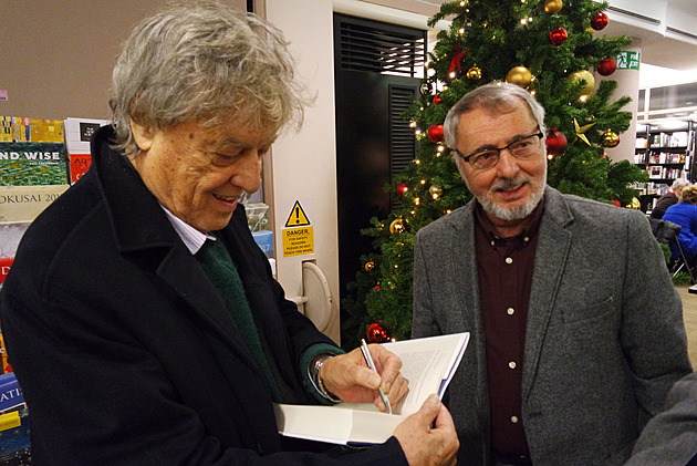 Posílám vám všechnu svou lásku, vzkázal rodnému Zlínu zesnulý Tom Stoppard