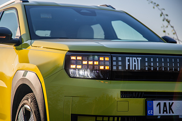 Panda na steroidech. Italský prcek vyrostl a má francouzský přízvuk