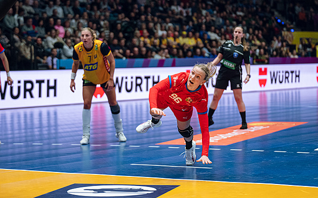 Házenkářky slaví postup. Na MS rozdrtily Kubu, narazí i na olympijské vítězky
