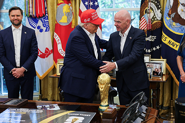 Los MS v Trumpově centru, kde zazní i jeho hymna. Fotbal bude až na druhém místě