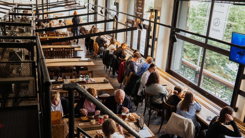 Česko má první restauraci se dvěma michelinskými hvězdami. Najdete ji na Berounsku