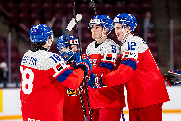 ONLINE: Česko - Švédsko 0:0. Junioři hrají finále MS, soupeř hned zkraje trefuje tyčku