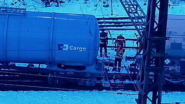 V Havlíčkově Brodě vykolejila cisterna s naftou. Škoda přesáhla 30 milionů