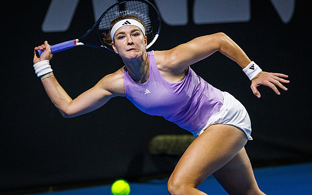 Muchová je v Brisbane ve čtvrtfinále, Nosková nevyužila mečboly a končí