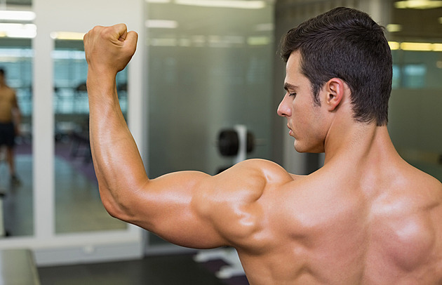 Muži pod tlakem manosféry i vlastních obav. Kde se bere toxická maskulinita