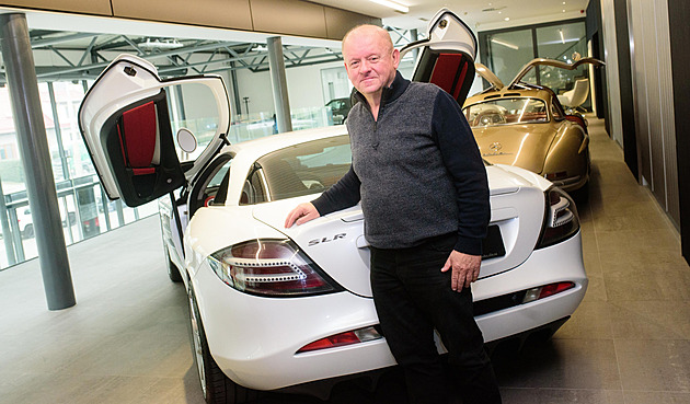 Zemřel vášnivý sběratel historických vozů Ladislav Samohýl, měl jich na čtyři sta