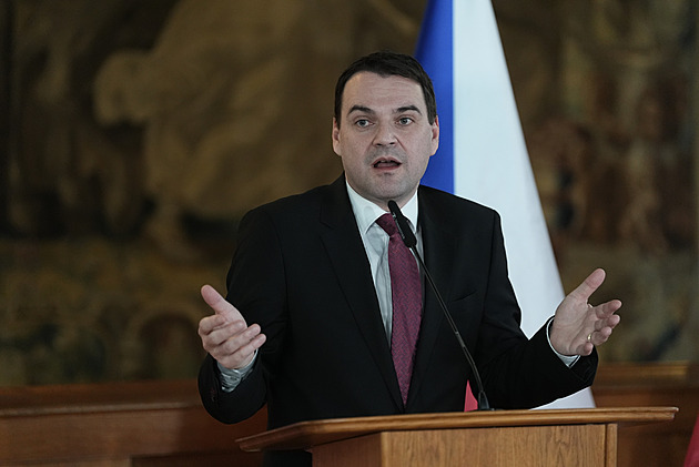 Pavel nerespektuje volby, ministerstvo zahraničí ho bude ignorovat, řekl Macinka