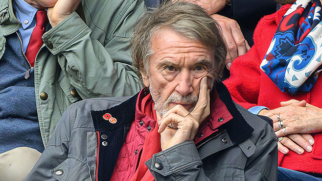 Británii kolonizovali imigranti, prohlásil boss United. Schytal to ze všech stran