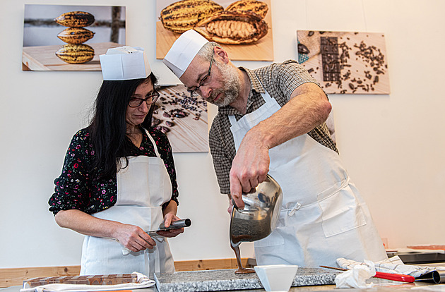 Před bouřkou nevyrábíme, zní z netradiční čokoládovny. Šéfa tu nehledejte