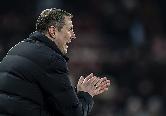 Výkon nebyl nejlepší, na výhru ale stačil. Priske o Hradci i absencích v obraně