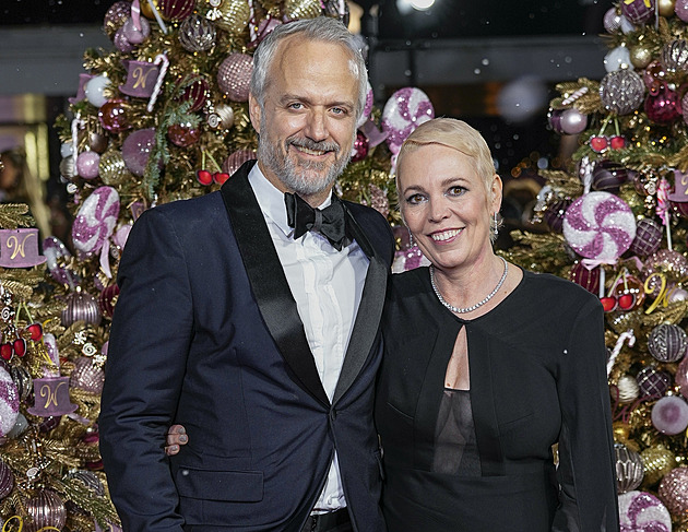 Olivia Colmanová si připadá nebinární, s manželem však vychází skvěle