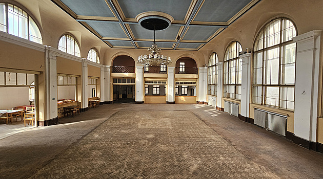 Spolek oživuje sál Schichtových závodů v Ústí, o smlouvu usiloval několik let