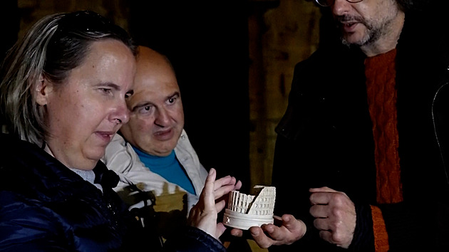 Koloseum bez zraku i bariér. Itálie zpřístupňuje památky nevidomým