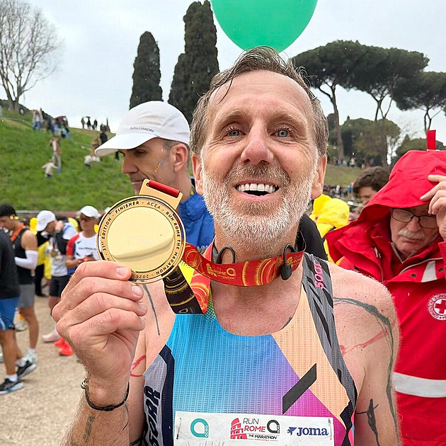Já, maratonec. Kdybych v životě zpomalil, těžko přidám, říká Poborský