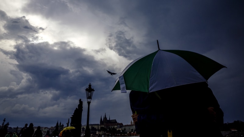 RADAR: Na Česko se ženou první bouřky s kroupami. Podívejte se, kde udeří