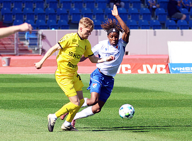 Baník - Boleslav 0:0, závěru kralovali gólmani. Domácí o skóre předposlední