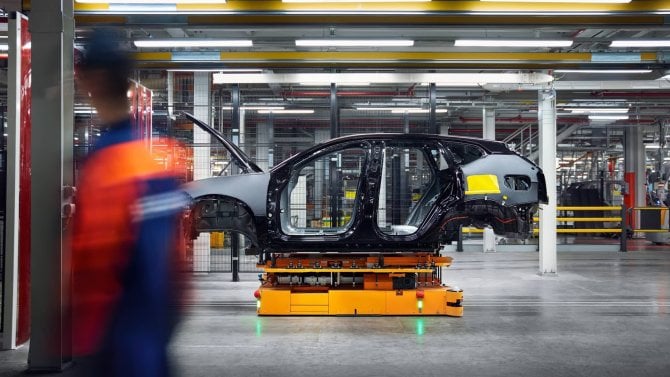 Srovnatelné s dnešními diesely: elektrická Volva s novým akumulátorem nabídnout reálný dojezd přes 1 000 km