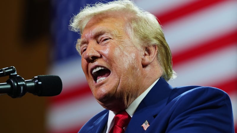 Trump tvrdí, že ho hasiči 11. září zachraňovali z Ground Zero. Měl být ale jinde