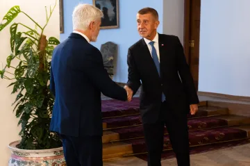 Pavel a Babiš se na Hradě shodli na důležitosti koordinace zahraniční politiky