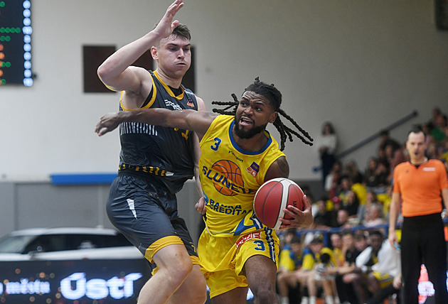 Náš nejošklivější basket, naříkal vítězný Písek. Ústí chce hrát líp: Porodní bolesti