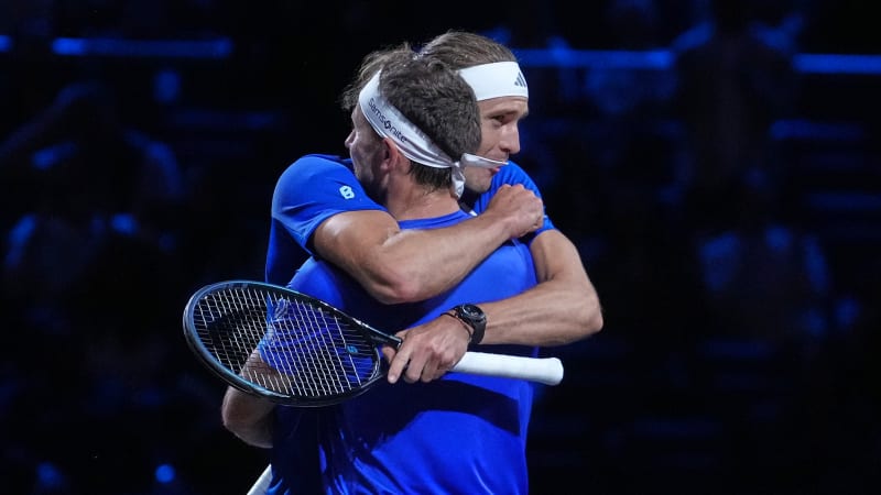 Skvělé bitvy na Laver Cupu: de Minaur naprosto zaskočil Zvereva, ten si spravil chuť ve čtyřhře