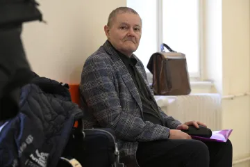 Zemřel bývalý soudce Sovák, který čelil obžalobě z korupce, napsaly Seznam Zprávy
