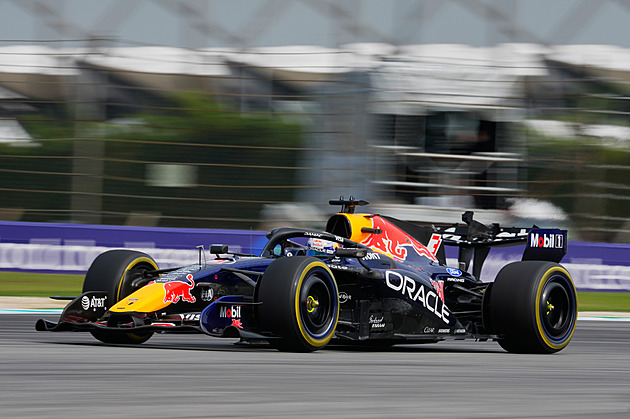 F1 ONLINE: Potvrdí Verstappen dominanci z kvalifikace? Jede se závod v Malajsii