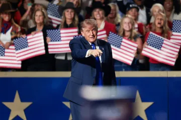Trump v primárkách zúčtoval s odbojnými republikány. Jeho hlas však zeslábl