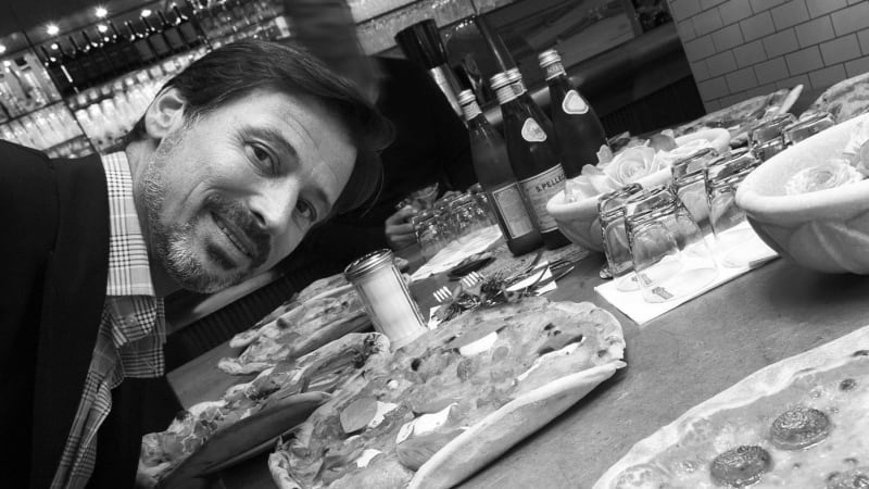Tragická smrt zakladatele oblíbené sítě restaurací. Rader se během závodů s autem zřítil do rokle